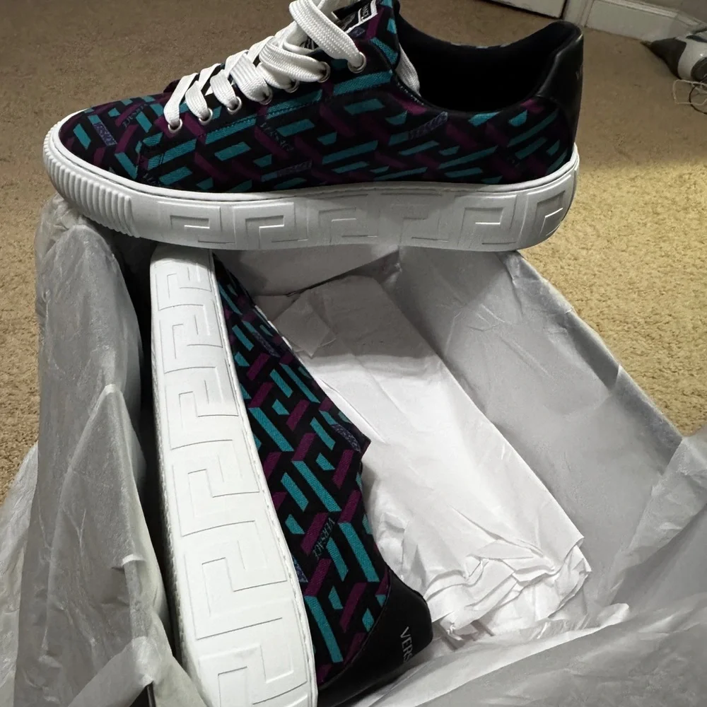 Versace Multicolor Patterned Sneakers Authentic - Picture 1 of 5
